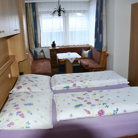 Casa de hóspedes Gaestehaus Brugger Neukirchen am Großvenediger