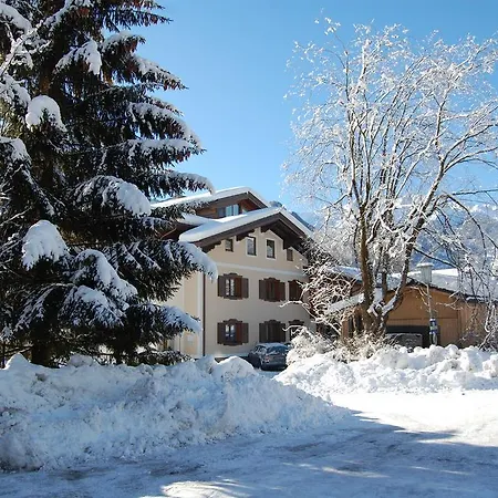 Gaestehaus Brugger 3*